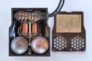 Telefon DC2PL1 (CB-45) - widok środka